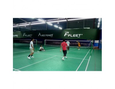 พื้นสนามแบดมินตัน