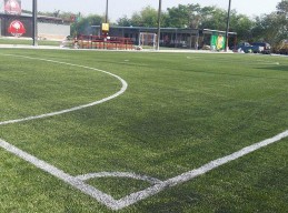 หลังติดตั้ง<br/>สนามฟุตบอลหญ้าเทียม สุพรรณบุรี